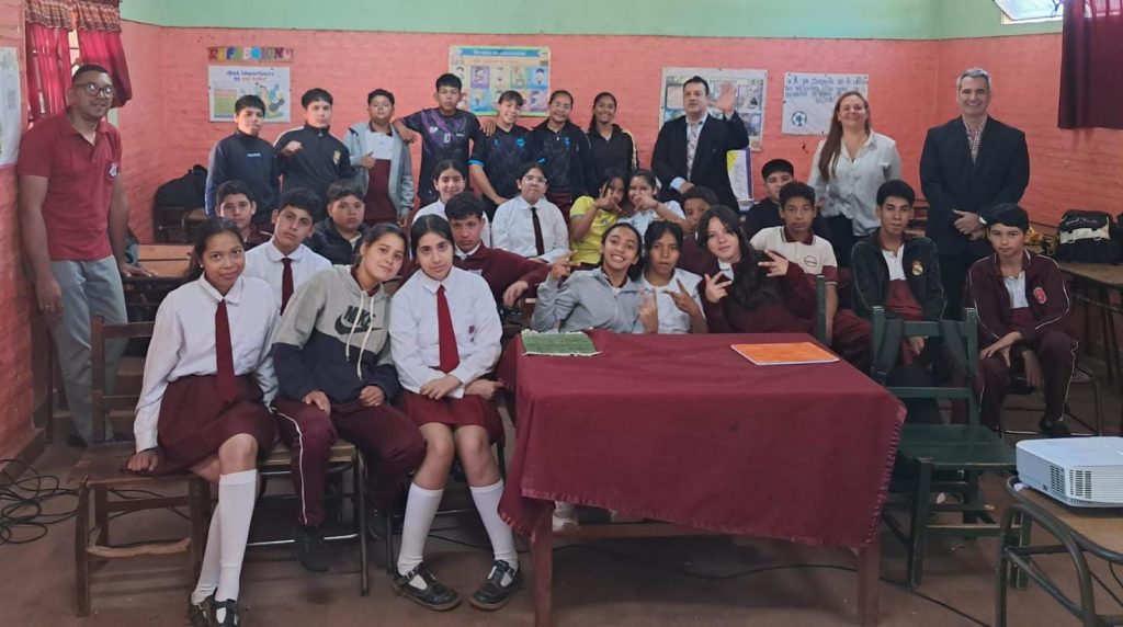 Promoviendo El Uso Responsable Del Agua En Instituciones Educativas