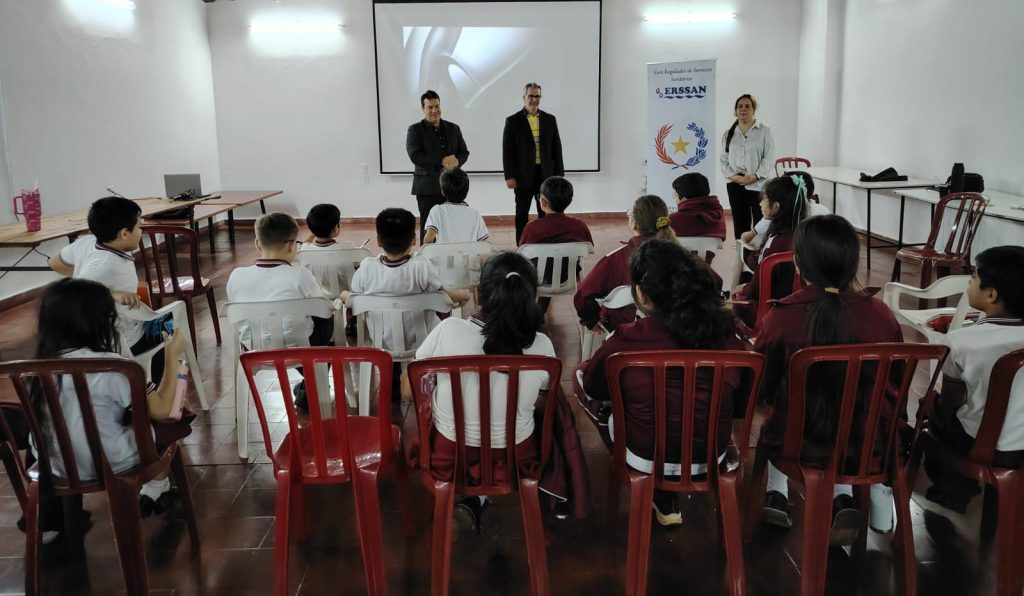 Funcionarios Promueven El Uso Racional Del Agua En San Lorenzo.