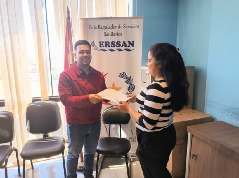ERSSAN atiende a representantes de la Junta de Saneamiento de Carapeguá